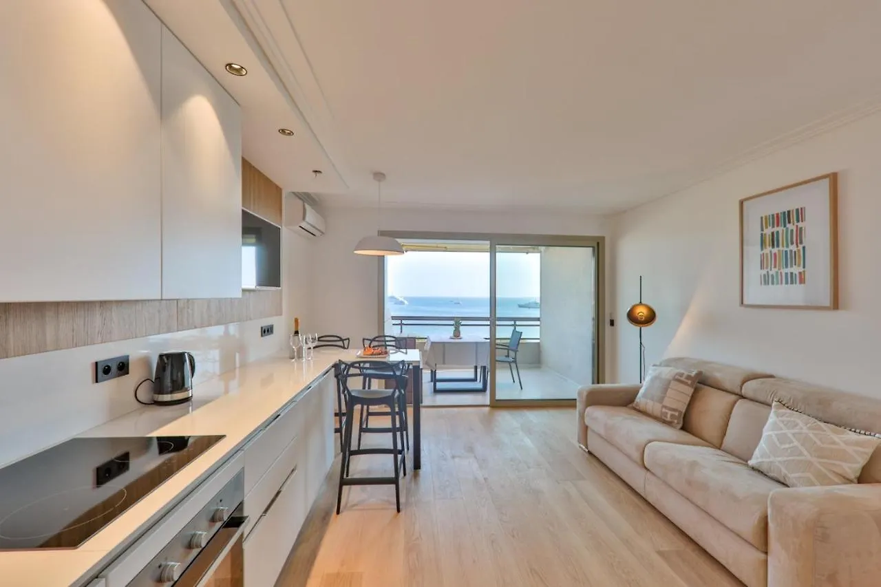 Center Bay Apartment Juan-les-Pins France