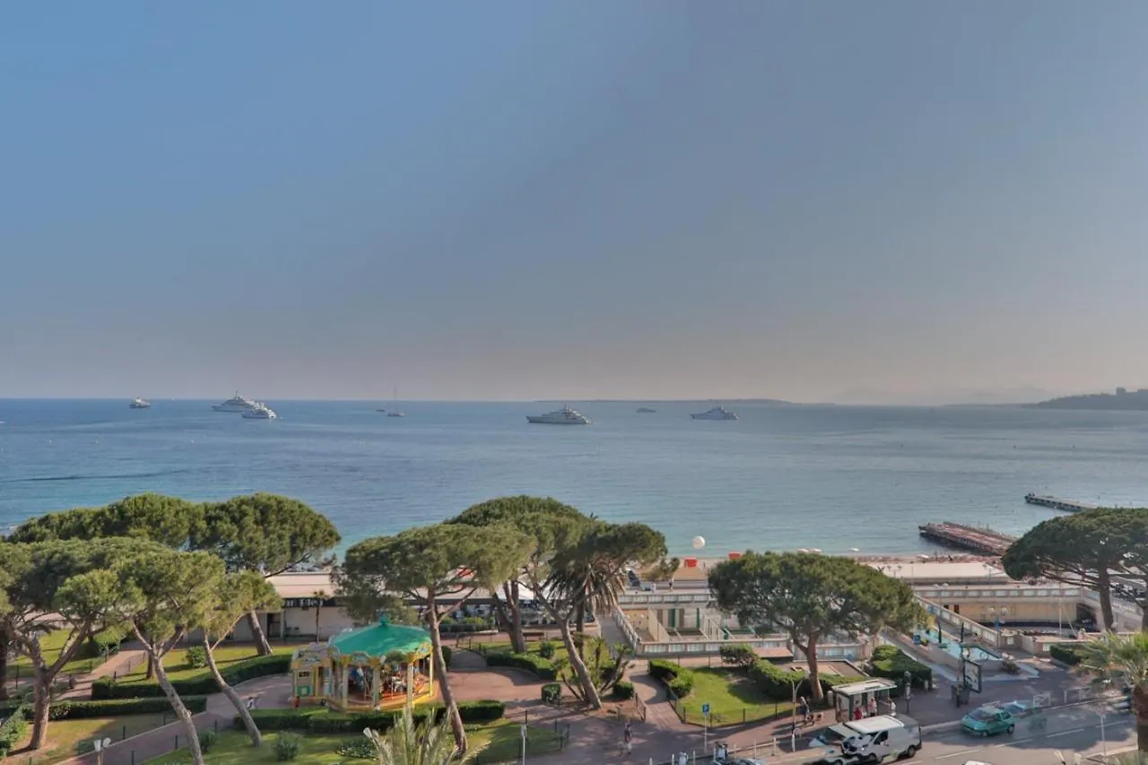 Center Bay Apartment Juan-les-Pins France