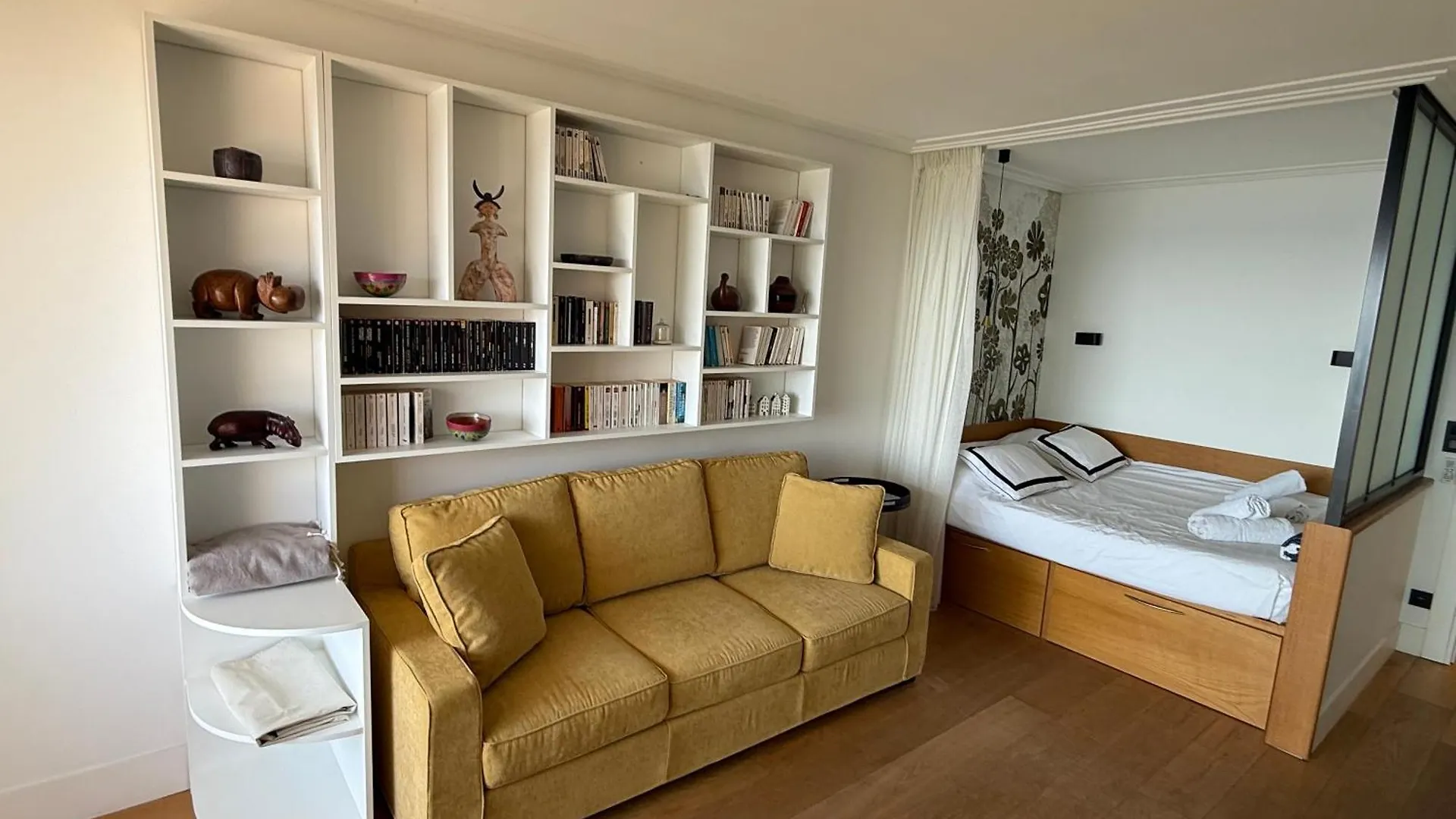 Center Bay Apartment Juan-les-Pins 0*,  France