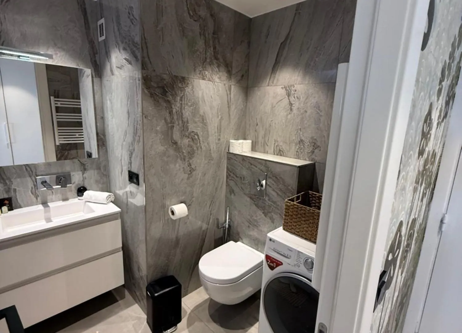Center Bay Apartment Juan-les-Pins 0*,  France